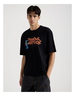 Graffiti Print Short Sleeve Tee in Black