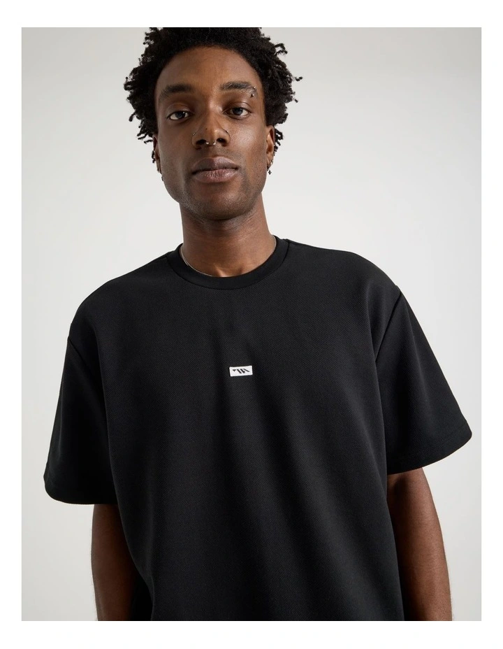 Heavy Weight Short Sleeve Tee in Black image 2
