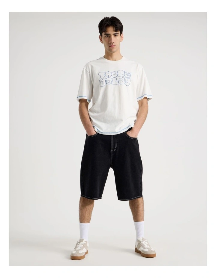 Contrast Stitch Print Short Sleeve Tee in White image 3