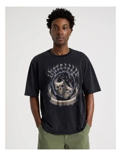 Oversized Snow Wash Skulls Short Sleeve Tee in Black