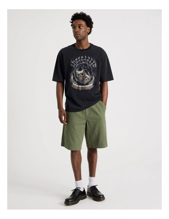 Oversized Snow Wash Skulls Short Sleeve Tee in Black image 3