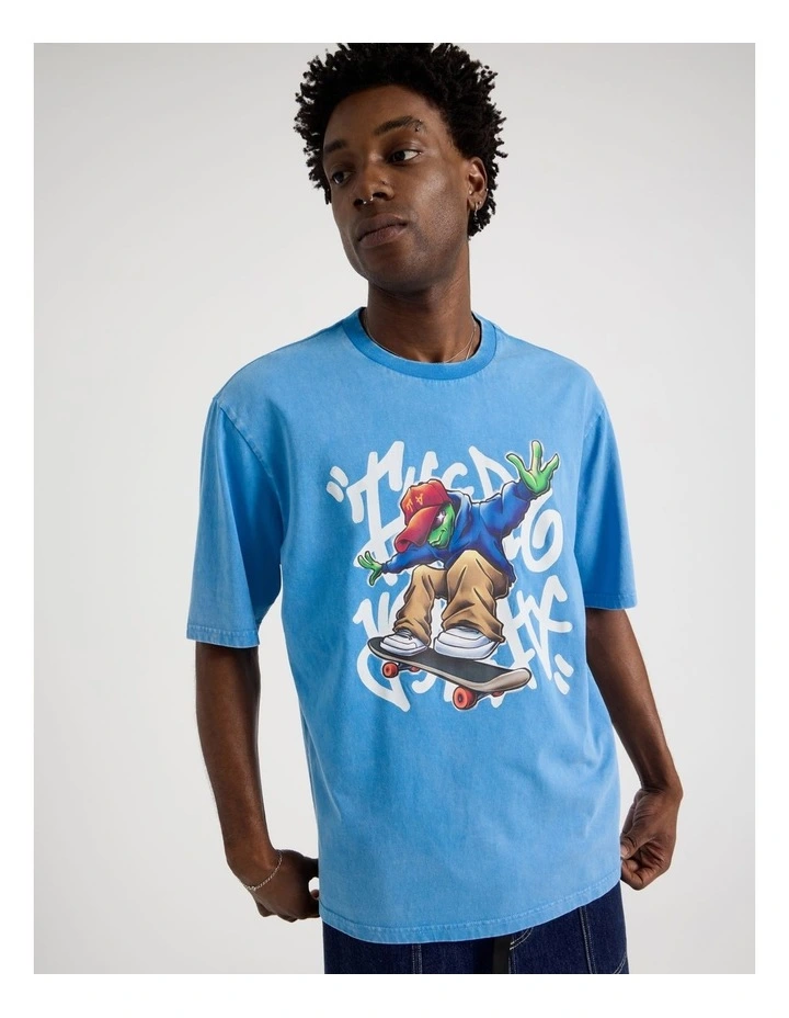 Alien Skate Print Short Sleeve Tee in Blue image 3