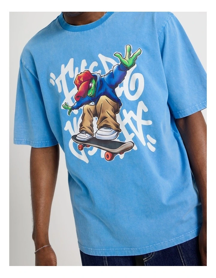 Alien Skate Print Short Sleeve Tee in Blue image 4