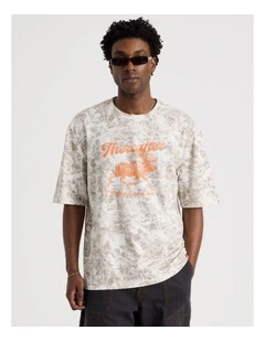 Short Sleeve Tee in Loose Moose Print