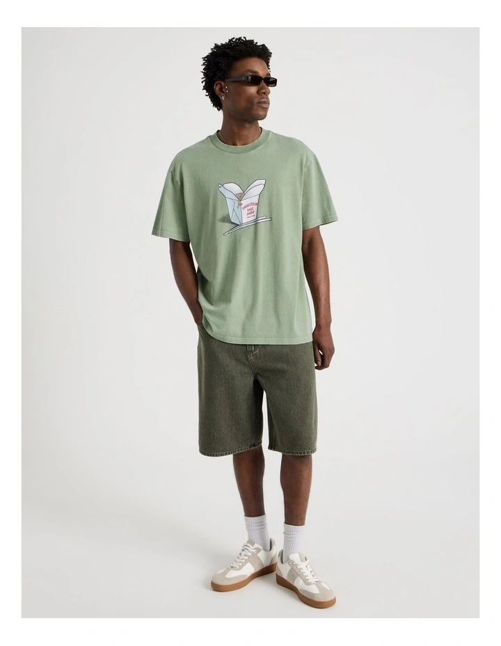 Short Sleeve Tee in Green Noodle Box Print image 2