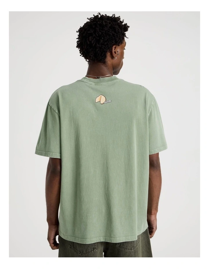 Short Sleeve Tee in Green Noodle Box Print image 5