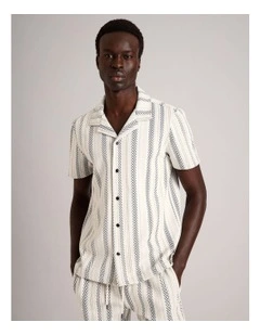 Tyler Textured Knit Short Sleeve Shirt in Navy