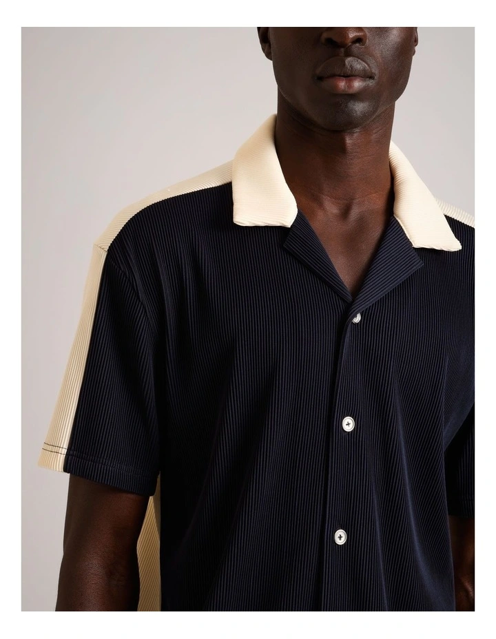 Russ Textured Rib Short Sleeve Shirt in Navy image 4