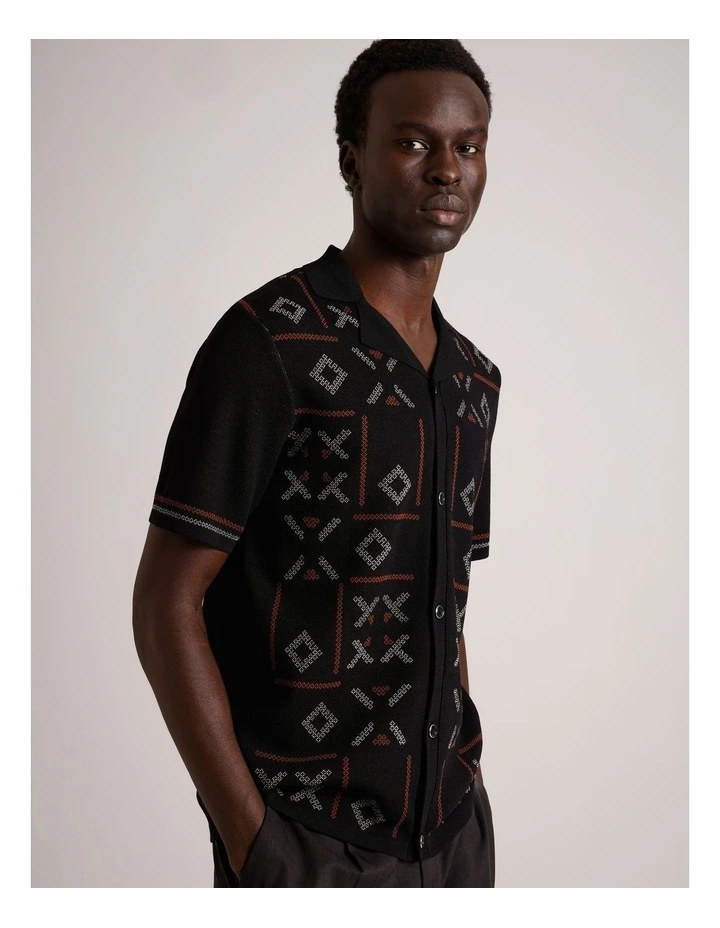 Roman Textured Knit Short Sleeve Shirt in Black image 5