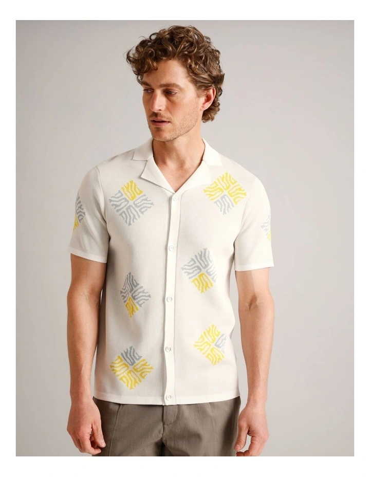Dave Textured Knit Short Sleeve Shirt in White image 5