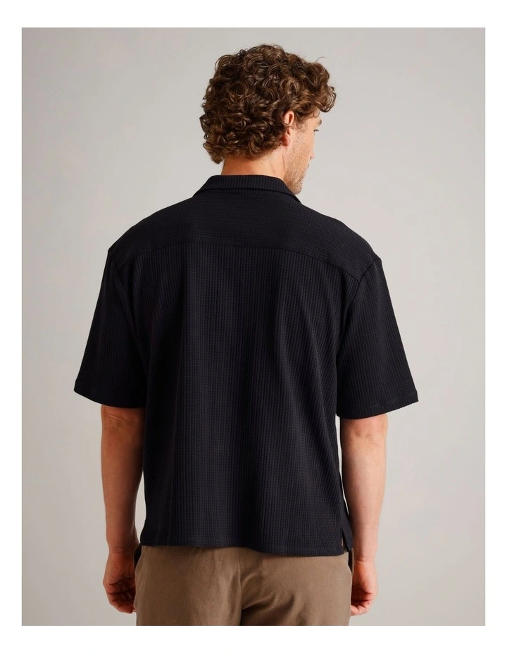 Wyatt Textured Short Sleeve Shirt in Navy image 5