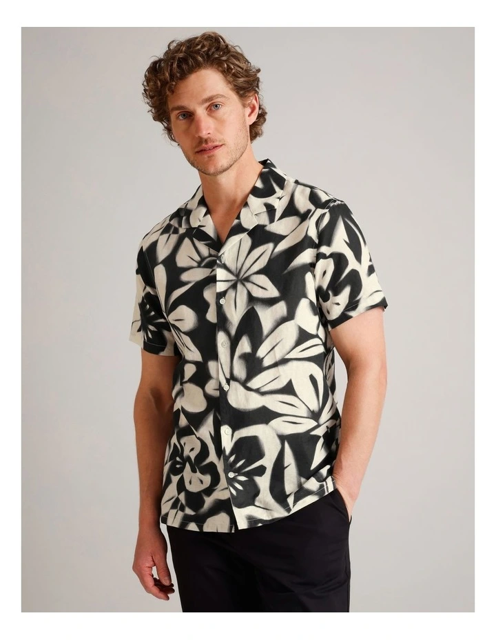 Carter Abstract Print Short Sleeve Linen Blend Shirt in Black image 2