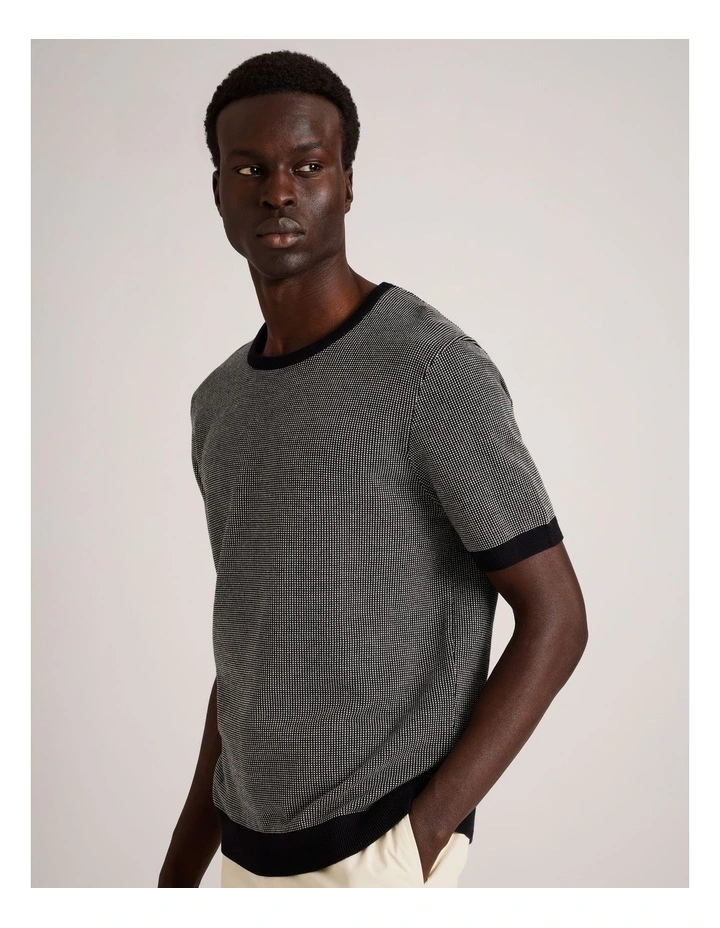 August Jacquard Short Sleeve T-Shirt in Black image 3