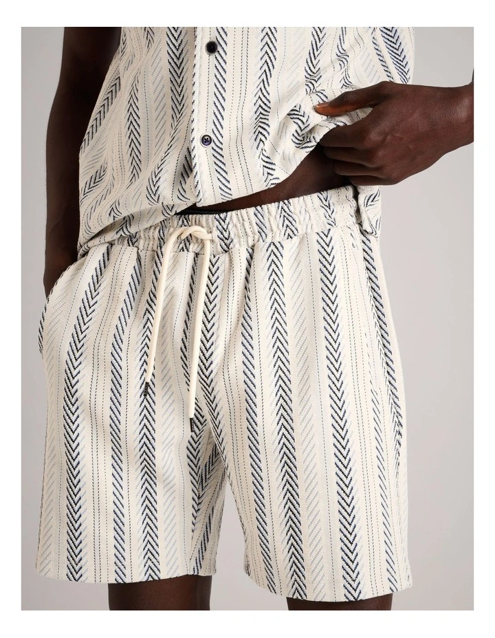 Oscar Textured Stripe Short in Navy image 4