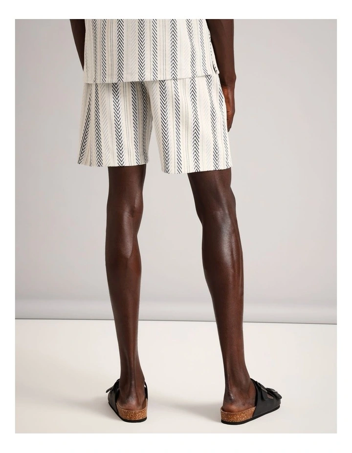 Oscar Textured Stripe Short in Navy image 6