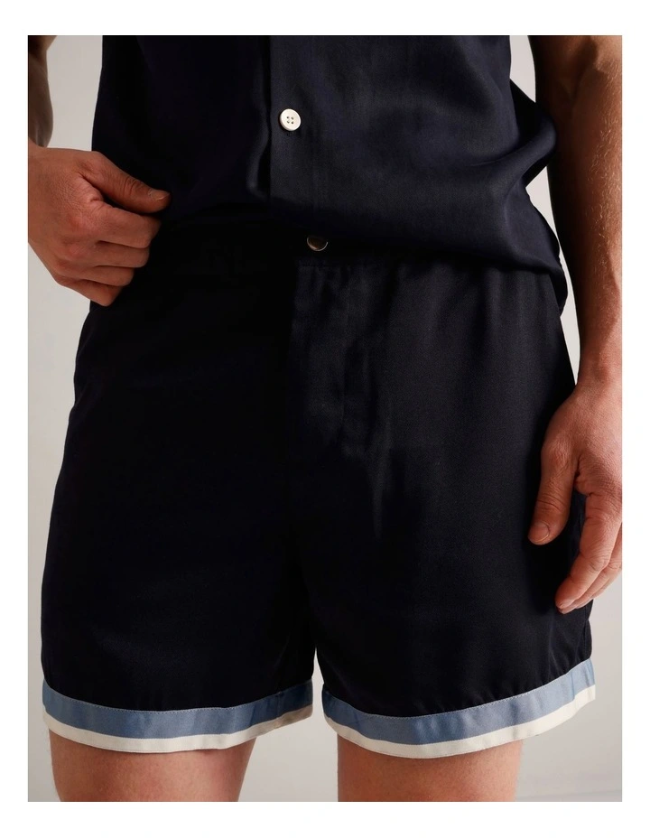 Calvin Short in Navy image 4