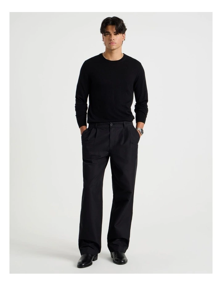 Double Pleat Tapered Fit Pants in Black image 1