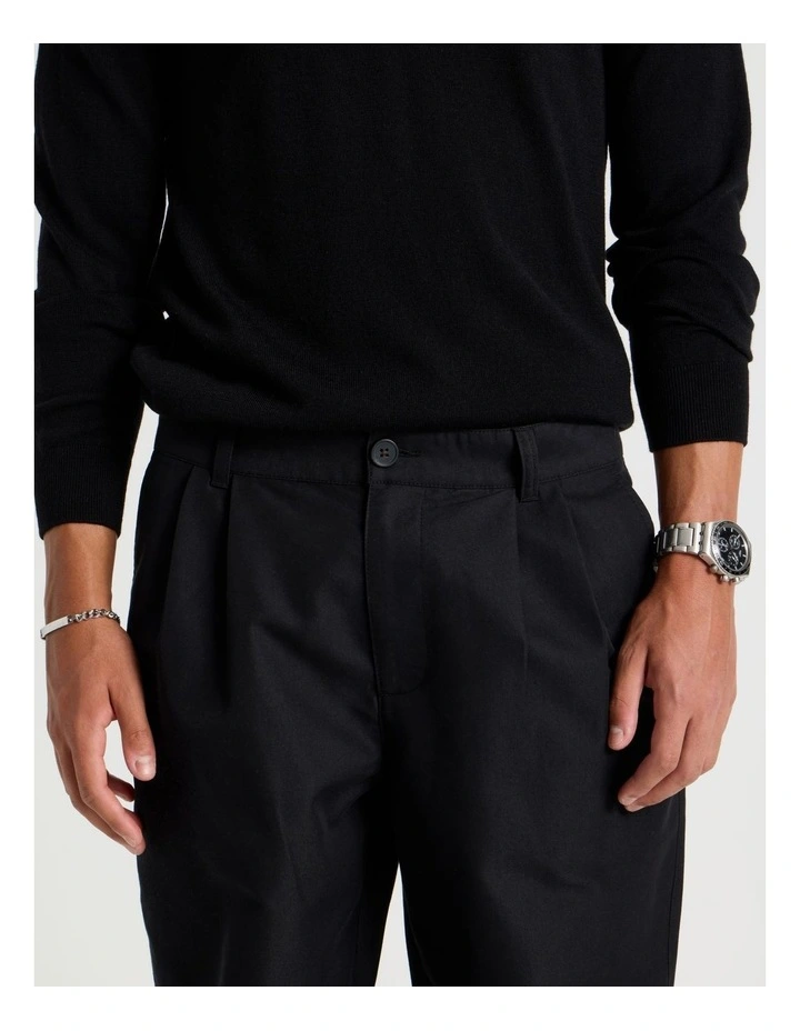 Double Pleat Tapered Fit Pants in Black image 4