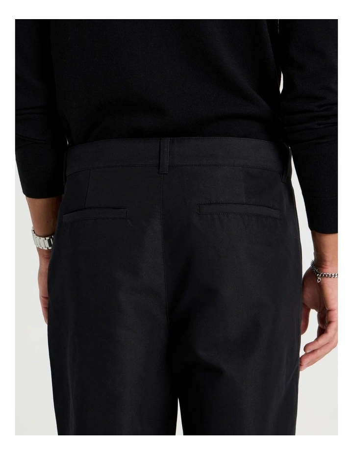 Double Pleat Tapered Fit Pants in Black image 6