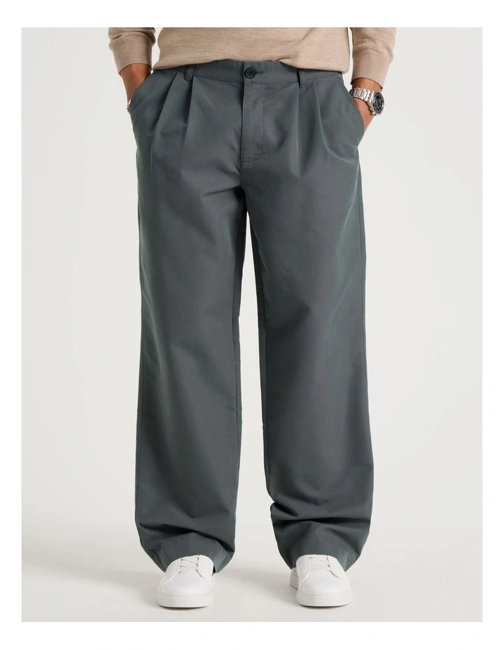 Double Pleat Tapered Fit Pants in Grey image 2