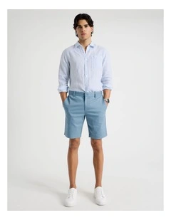 Chino Shorts in Blue