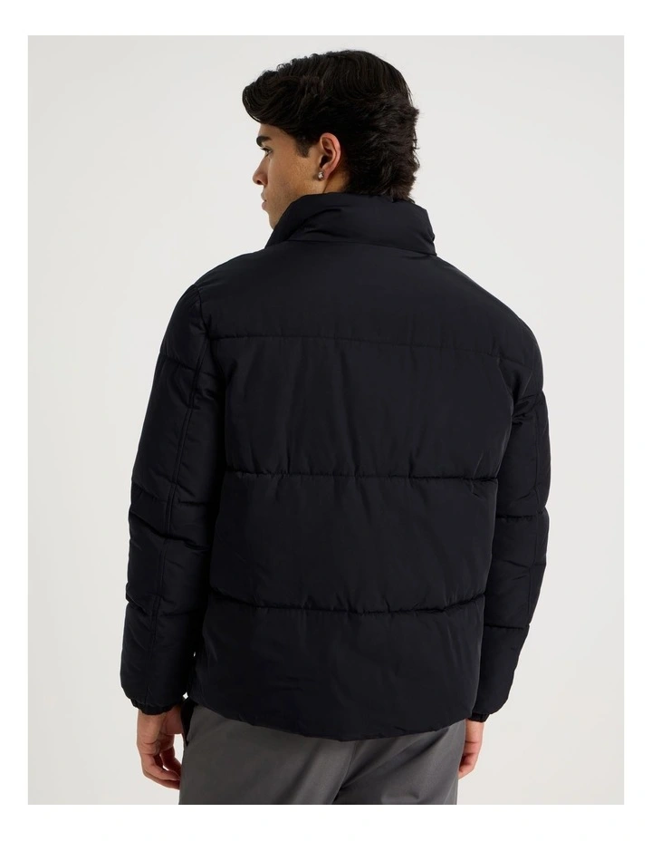 Puffer Jacket in Black image 6