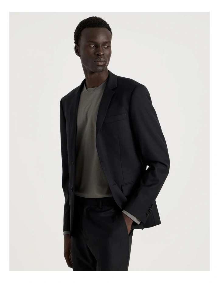 Single Breasted Wool Blazer in Black image 5
