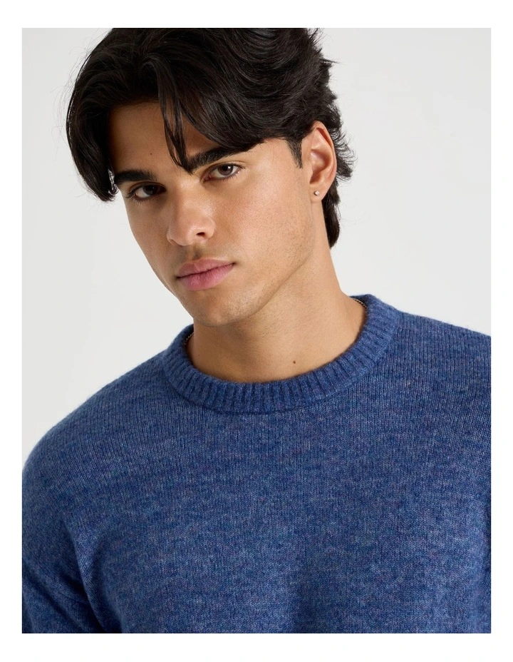 Crew Neck Lofty Knit in Navy image 4