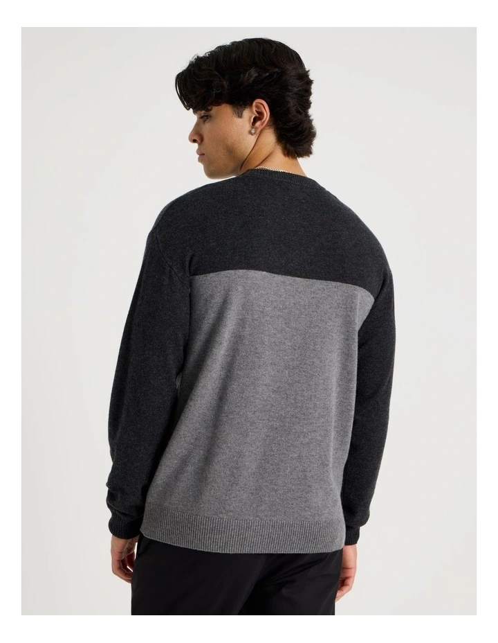 Colour Block Crew Neck Knit in Charcoal image 6