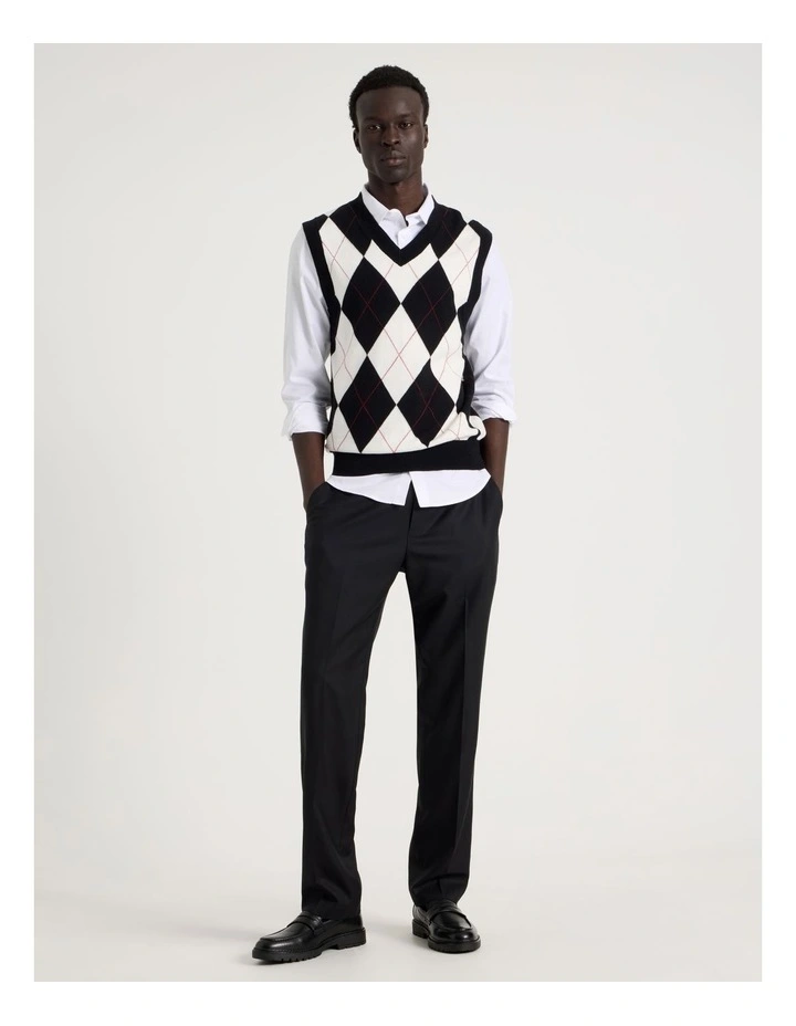 Argyle Vest in Black image 2