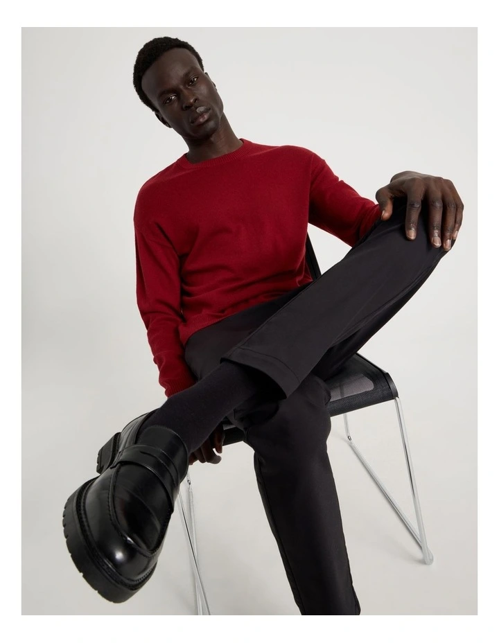 Crew Neck Knit in Red image 2