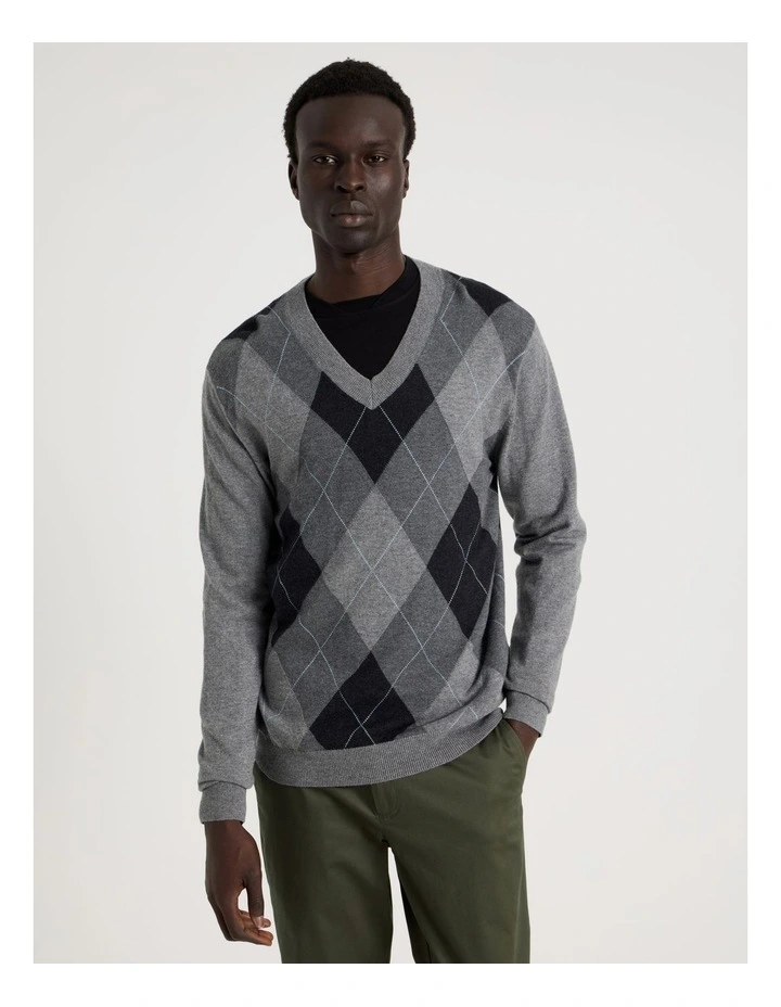 Argyle V-Neck Long Sleeve Knit in Grey image 2