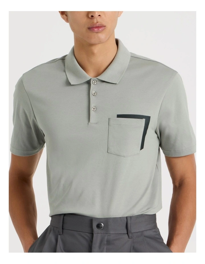 Double Pocket Polo in Grey image 4