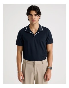 Contrast Tipping Open Collar Short Sleeve Polo in Navy