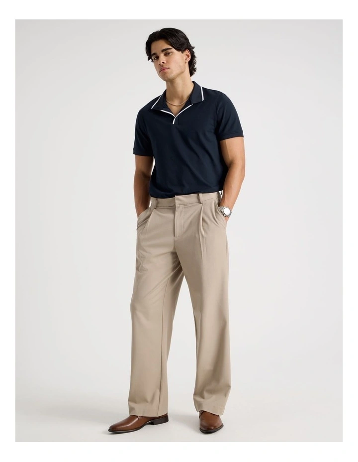 Contrast Tipping Open Collar Short Sleeve Polo in Navy image 2