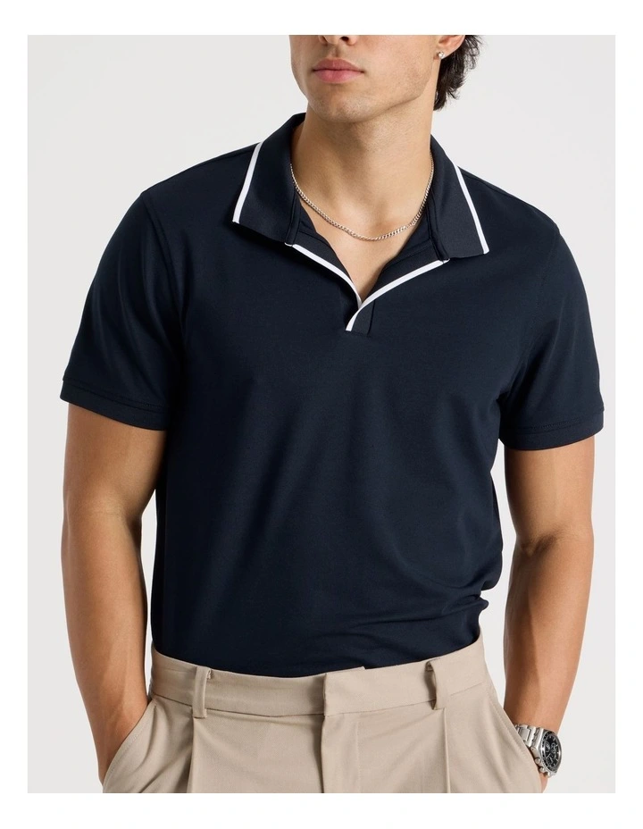 Contrast Tipping Open Collar Short Sleeve Polo in Navy image 7