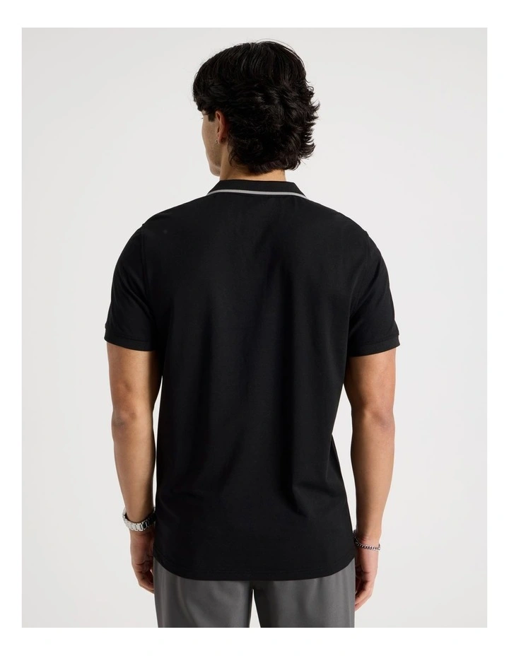 Contrast Tipping Open Collar Short Sleeve Polo in Black image 6