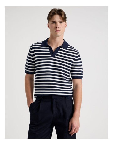 Navy colour