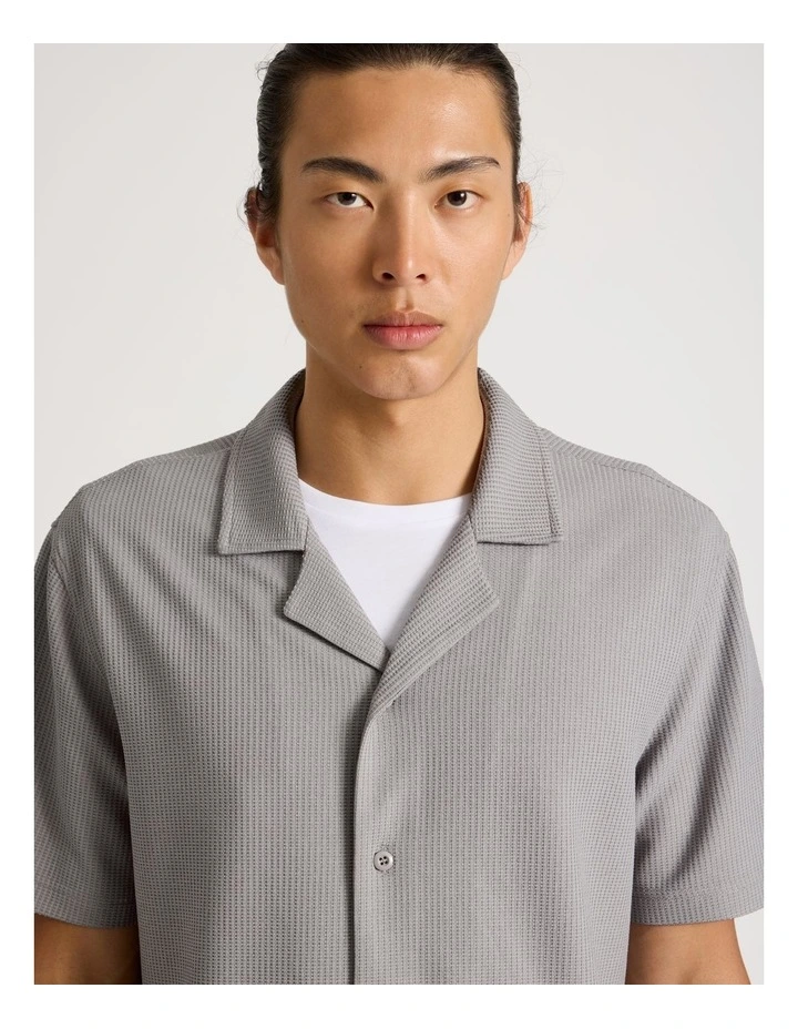 Relaxed Short Sleeve Textured Shirt in Grey image 4