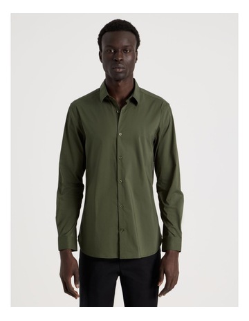 Khaki colour