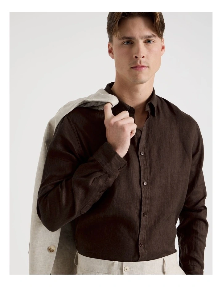 Linen Long Sleeve Shirt in Chocolate image 3