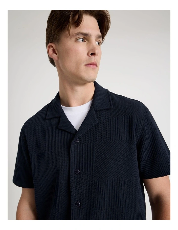Relaxed Fit Textured Resort Collar Short Sleeve Shirt in Navy image 7