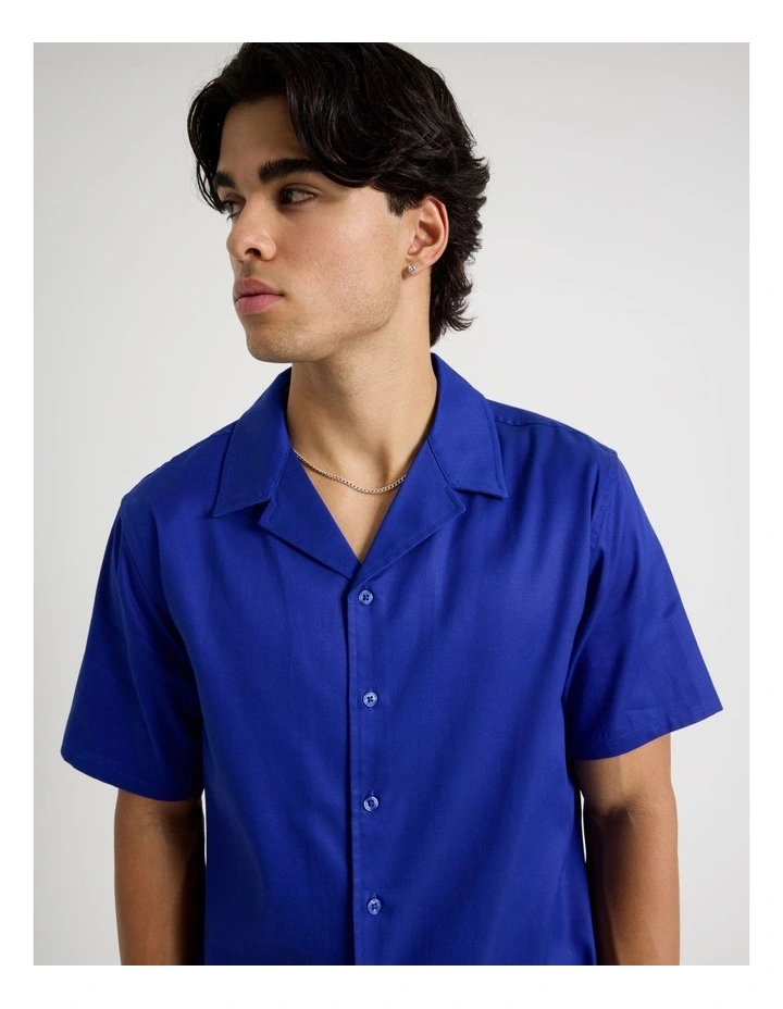 Relaxed Fit Resort Collar Lyocell Short Sleeve Shirt in Cobalt image 2