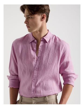Pink colour