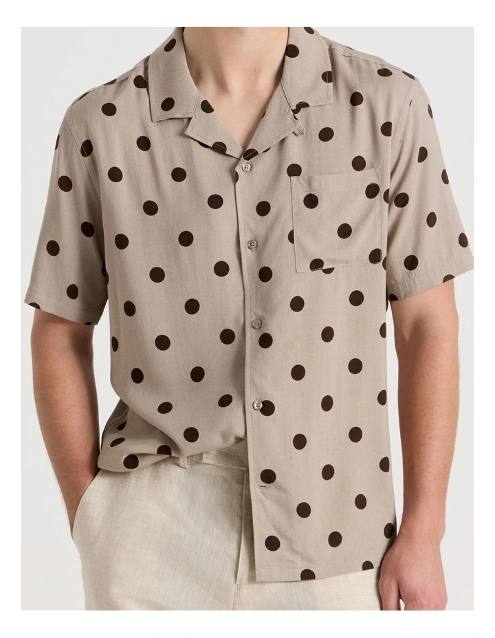 Relaxed Fit Resort Collar Polka Dot Short Sleeve Shirt in Sand image 4