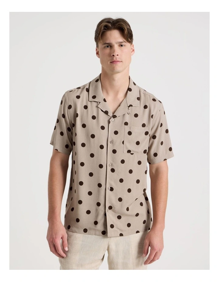 Relaxed Fit Resort Collar Polka Dot Short Sleeve Shirt in Sand image 5