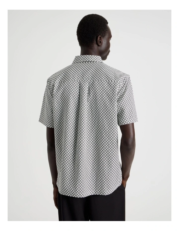 Geo Print Short Sleeve Shirt in Black image 6