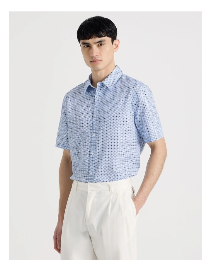 Geo Print Short Sleeve Shirt in Blue image 3