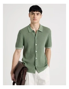 Short Sleeve Knit Shirt in Green