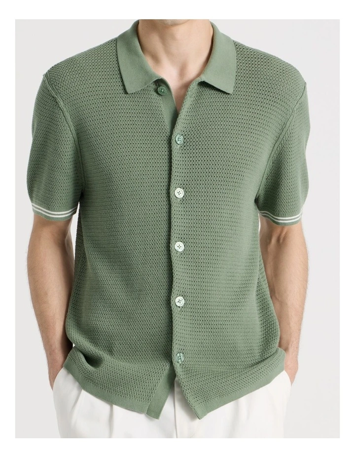 Short Sleeve Knit Shirt in Green image 7